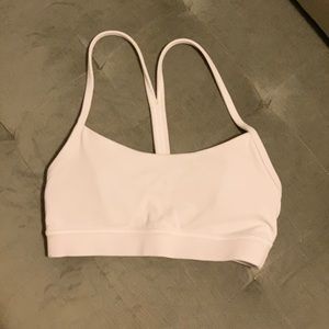Lululemon Flow Y Bra Nulu Size 2 white